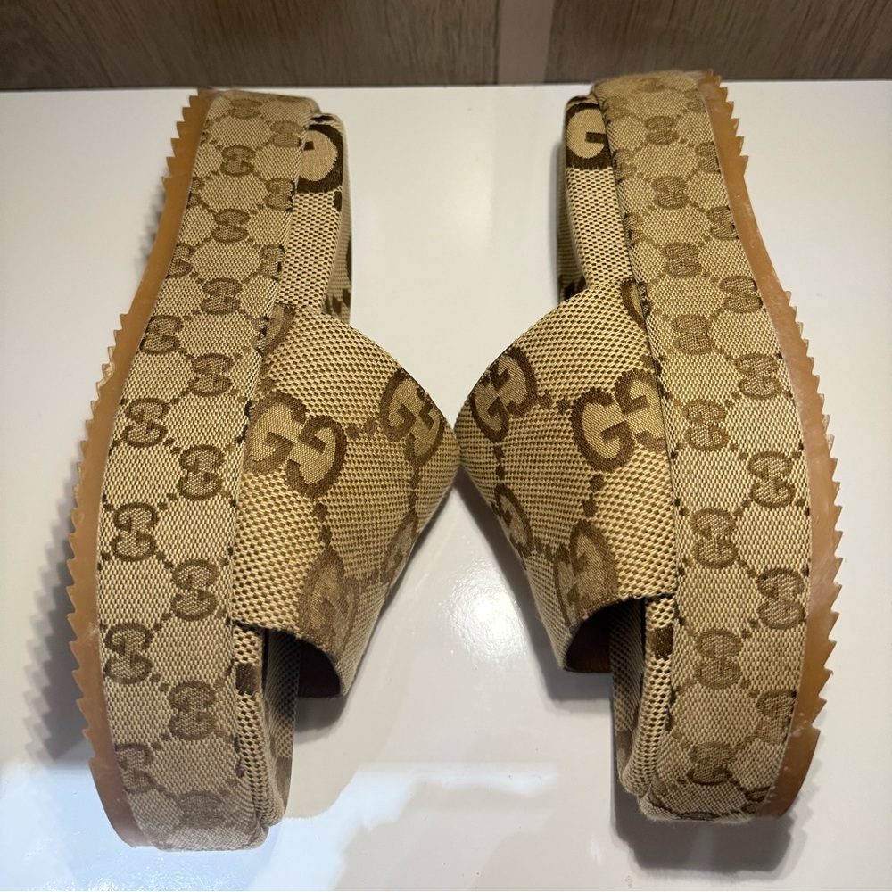 ✨Gucci Women’s platform slide sandal ✨ - Picture 3 of 5